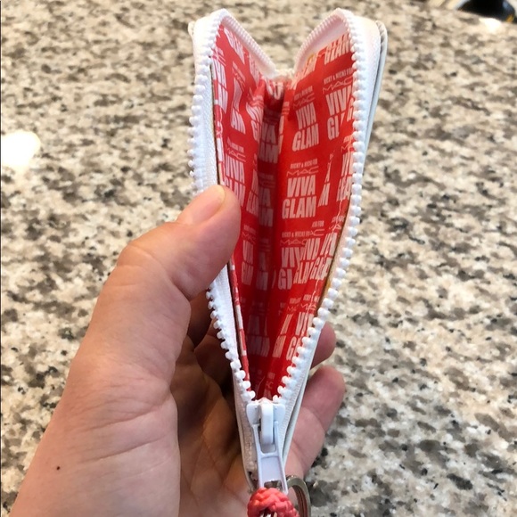 MAC Cosmetics VG Wallet - Picture 6 of 6